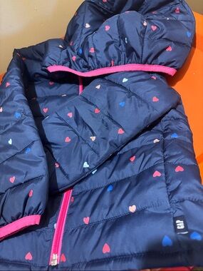 GAP Navy Kids Puffer Jacket with Pink Trim and Multicolor Hearts